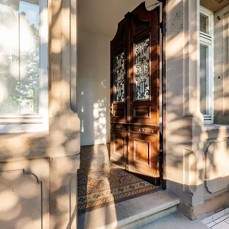 Lubunest3 Terrasse Mit Grill & Eigenem Parkplatz Ludwigsburg