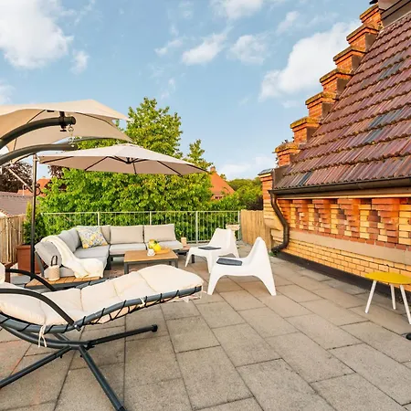 Lubunest3 Terrasse Mit Grill & Eigenem Parkplatz