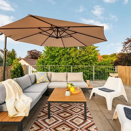 Lubunest L Terrasse Mit Grill & Eigenem Parkplatz Apartament
