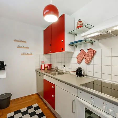 Lubunest3 Terrasse Mit Grill & Eigenem Parkplatz