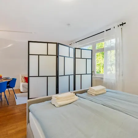 Lubunest3 Terrasse Mit Grill & Eigenem Parkplatz Ludwigsburg